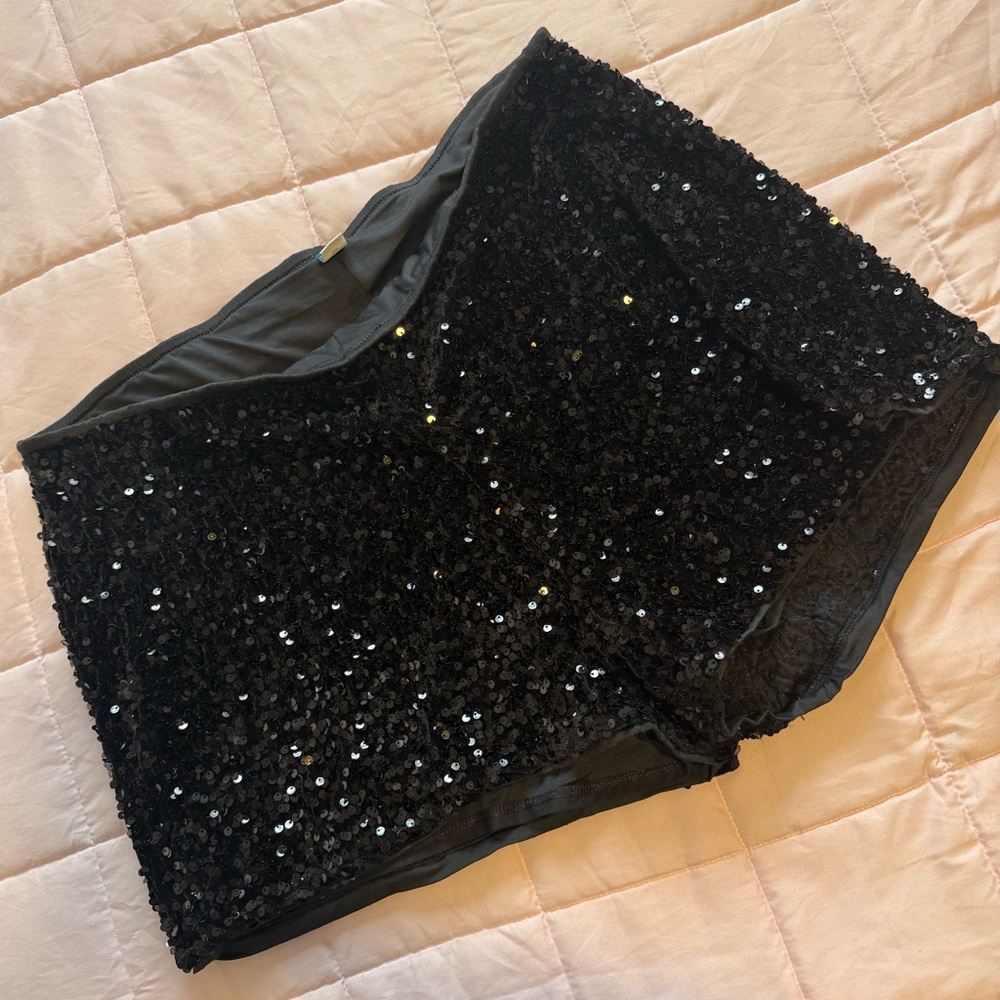 Old Navy High-Waisted Sequin Shorts - - 3-inch inseam